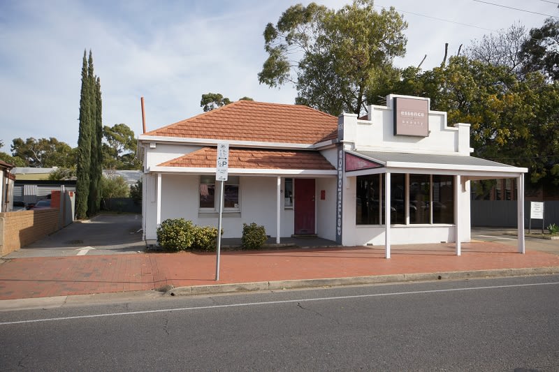 Click to view all images 890 Port Road Woodville South SA 5011 - Image 1