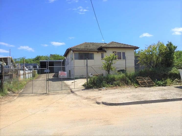 43 Irvine Street Bayswater WA 6053 - Image 1