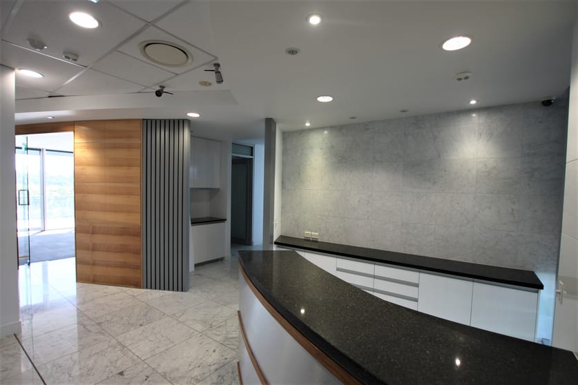 Click to view all images 3/10 Lake Kawana Boulevard Birtinya QLD 4575 - Image 1