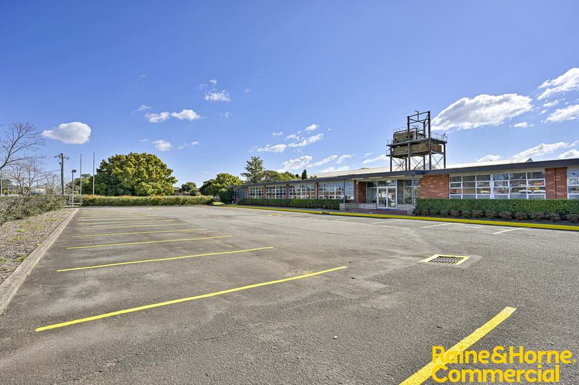 9 Longfield Street Lansvale NSW 2166 - Image 1