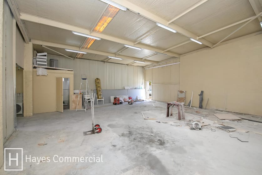 Click to view all images 4/18 Rudloc Road Morley WA 6062 - Image 2