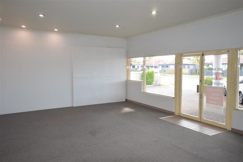 Click to view all images (Shop 3)/4 Lake Road Argenton NSW 2284 - Image 2
