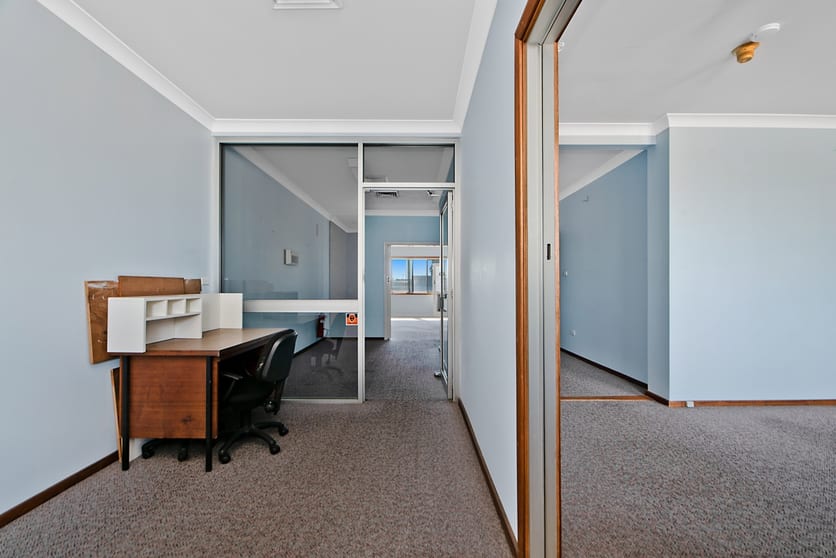 Click to view all images Level 1, 28-30 William Street Raymond Terrace NSW 2324 - Image 3