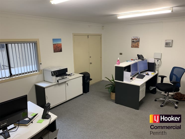 Click to view all images Penrith NSW 2750 - Image 2