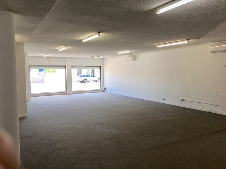 Click to view all images 241A Lester Avenue Geraldton WA 6530 - Image 2