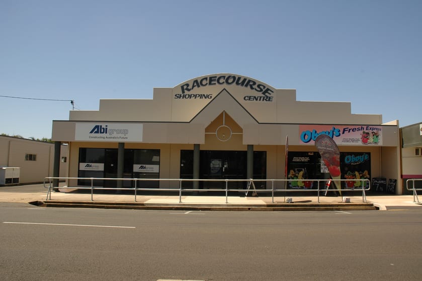 Click to view all images 2/106 Maryborough Bundaberg South QLD 4670 - Image 2