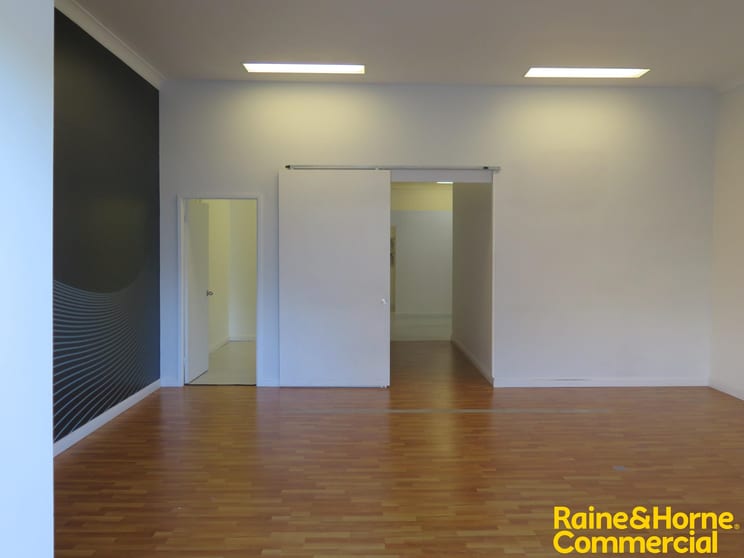 Click to view all images c/2 Wells Street East Gosford NSW 2250 - Image 3