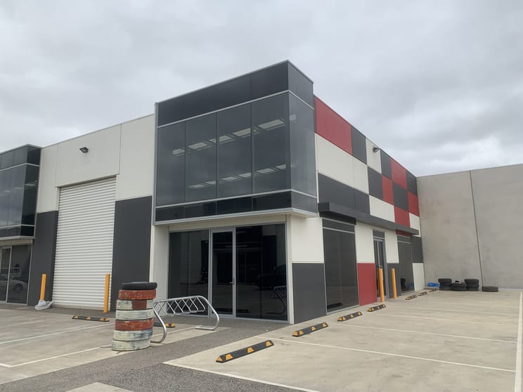 Click to view all images 1/4 Integration Court Truganina VIC 3029 - Image 2