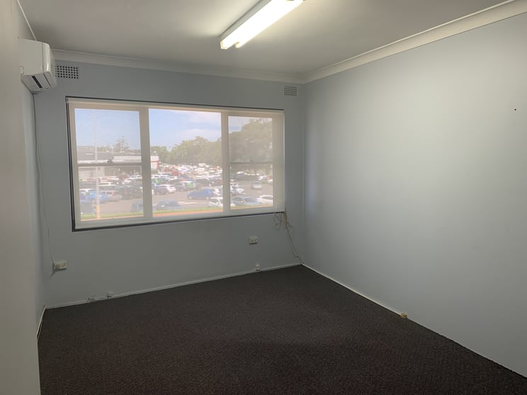 Click to view all images Suite 12/34 Princes Highway Figtree NSW 2525 - Image 3