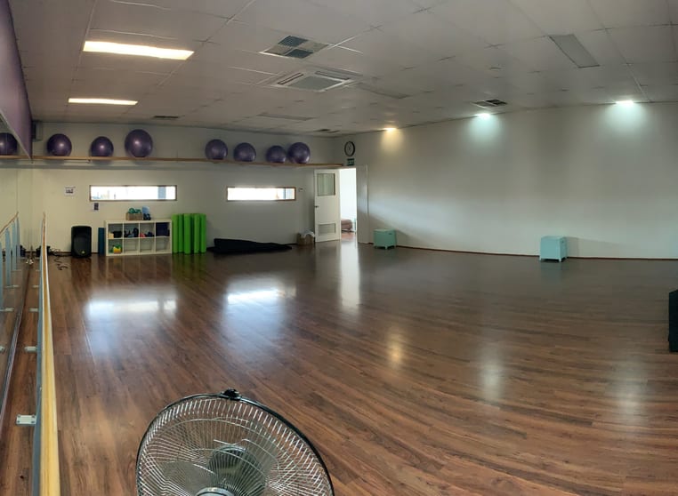 Click to view all images Shop 8/83 Catalano Circuit Canning Vale WA 6155 - Image 3