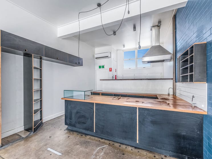Click to view all images 2/2051 Moggill Road Kenmore QLD 4069 - Image 3