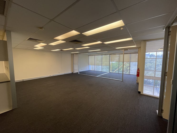 Click to view all images Unit 2a/L5/121 Evans Road Salisbury QLD 4107 - Image 2