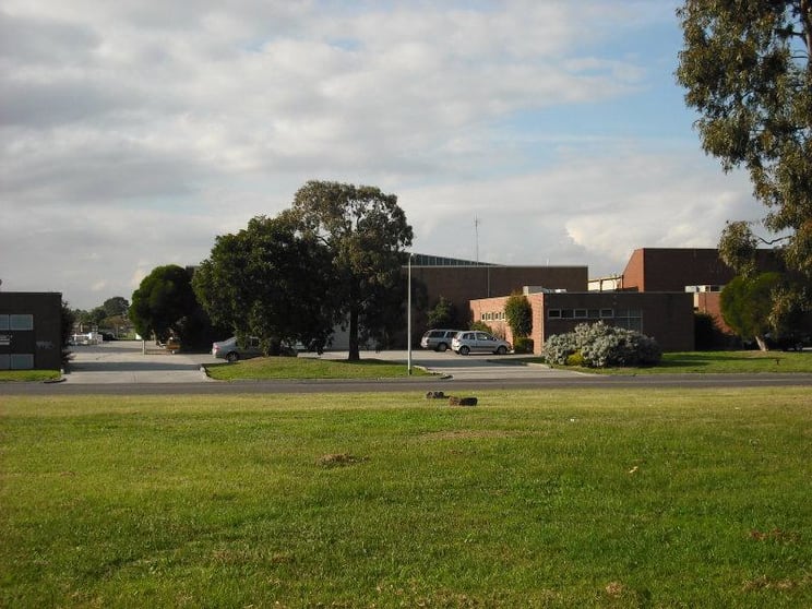 Click to view all images 51-57 Redwood Drive Dingley Village VIC 3172 - Image 2