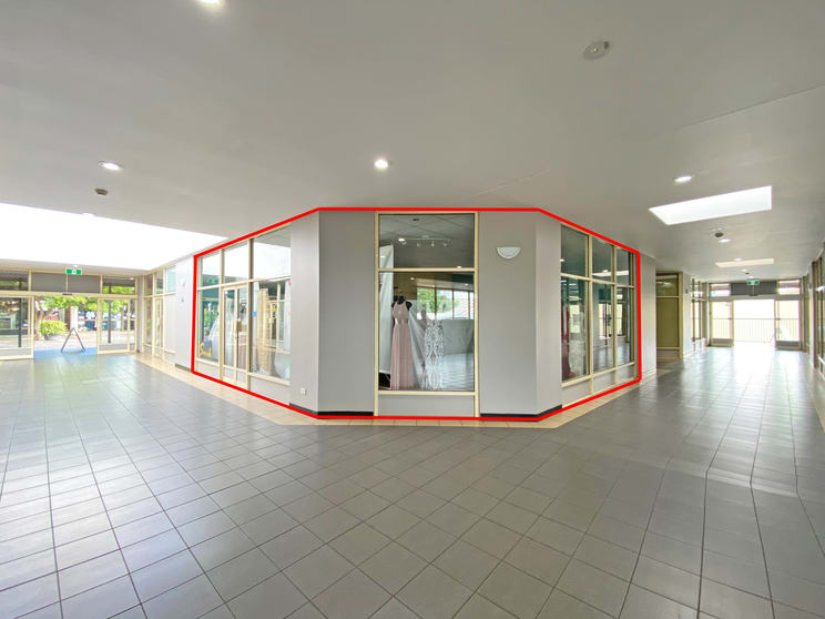 Click to view all images Shop 12, 100 George Street Windsor NSW 2756 - Image 1