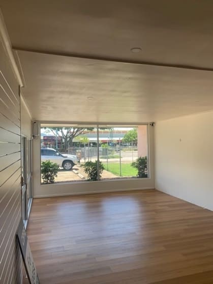 Click to view all images 47 Shields Street Cairns City QLD 4870 - Image 3