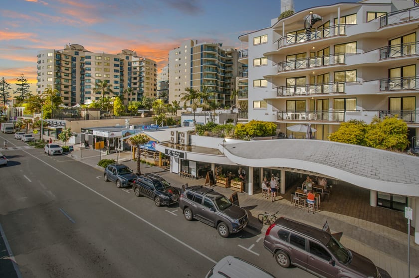 Click to view all images Caribbean Resort, Shop 2/17-19 Brisbane Road Mooloolaba QLD 4557 - Image 2