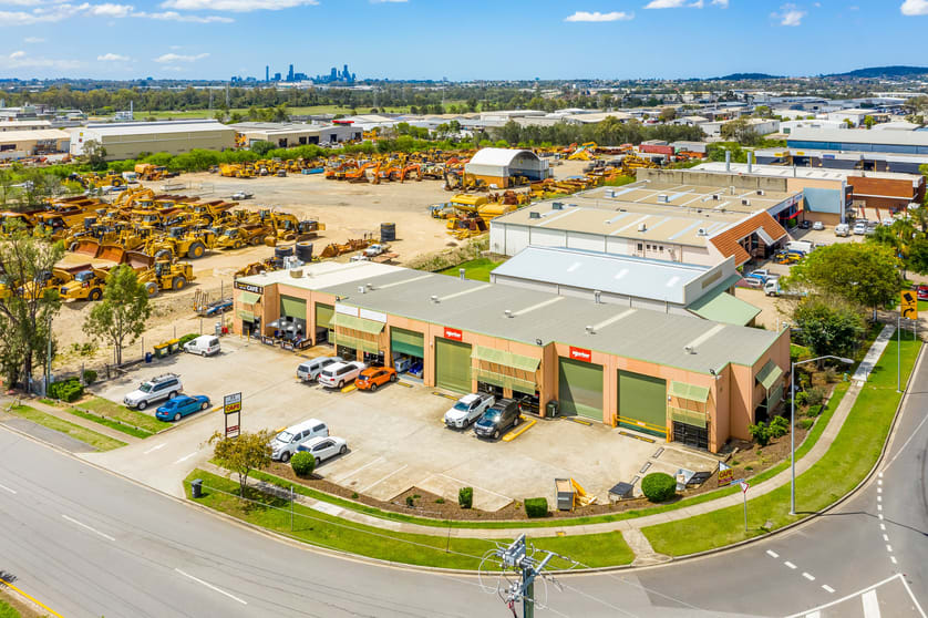 Click to view all images 2/55 Collinsvale Street Rocklea QLD 4106 - Image 2