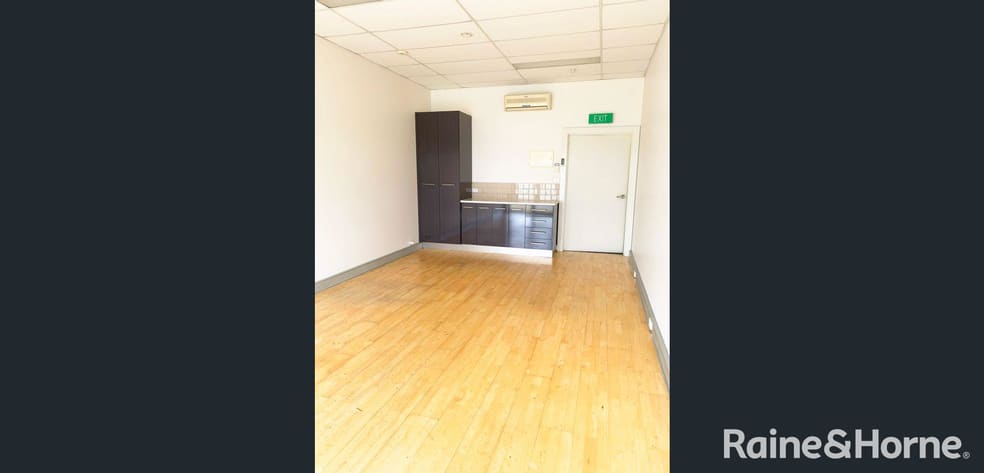 Click to view all images 4/421 Blackshaws Road Altona North VIC 3025 - Image 3