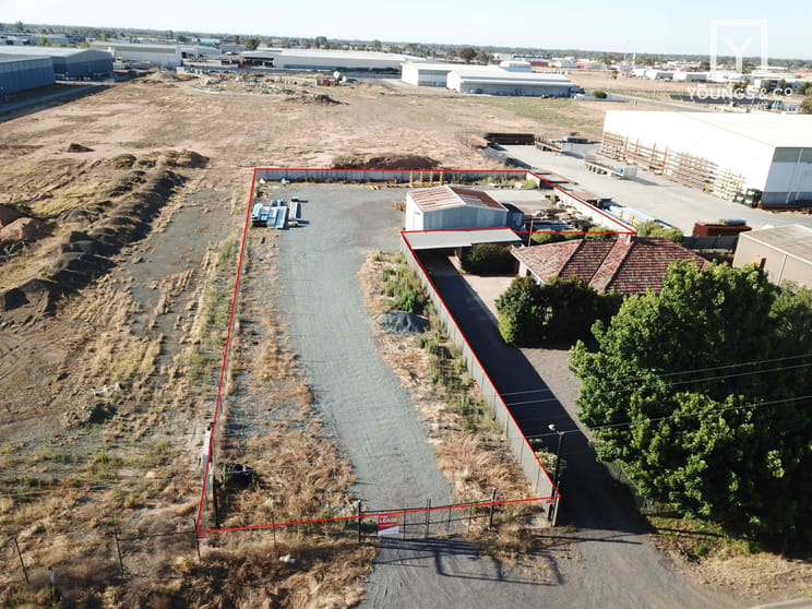 Click to view all images 88 Old Dookie Rd Shepparton VIC 3630 - Image 1