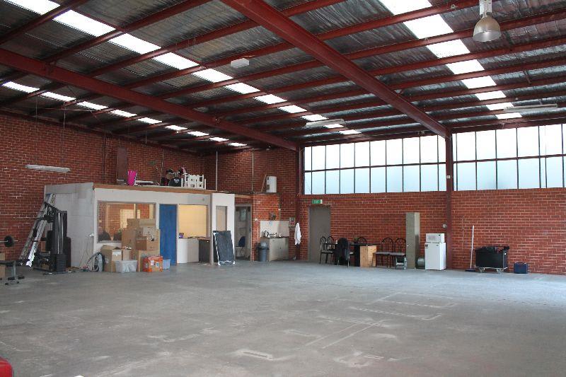 Click to view all images B/16 Treforest Drive Clayton VIC 3168 - Image 1