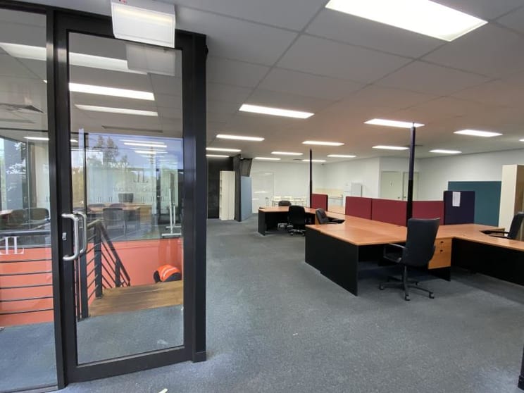 Click to view all images Level 1/206 Lorimer Street Port Melbourne VIC 3207 - Image 3
