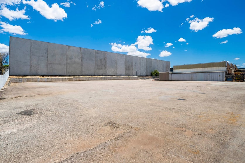 Click to view all images 2/26 Jackson Street Bassendean WA 6054 - Image 2