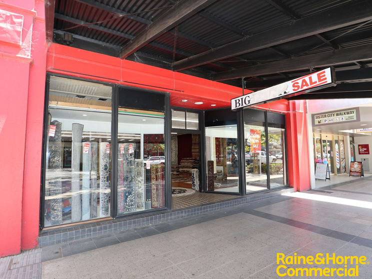 Click to view all images 102 Baylis Street Wagga Wagga NSW 2650 - Image 1