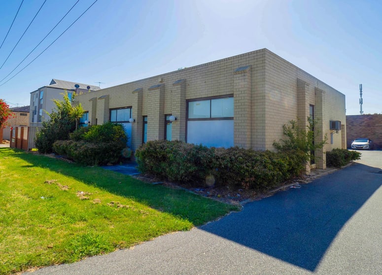 Click to view all images Cannington WA 6107 - Image 1