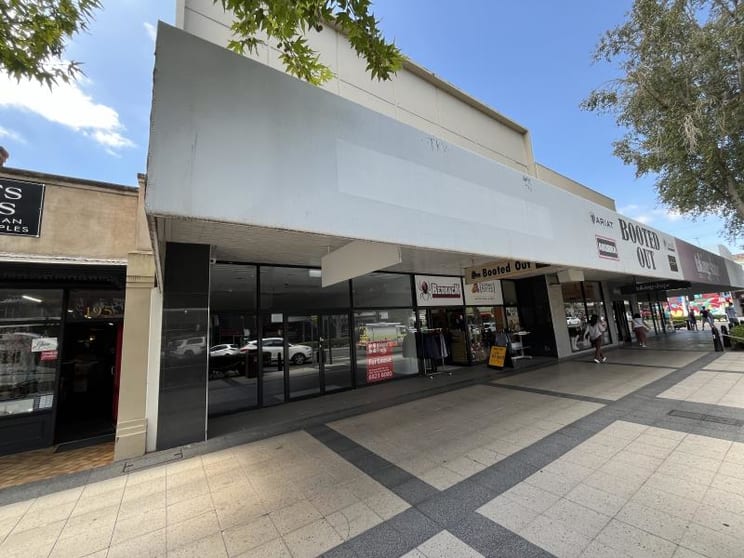 Click to view all images Shop 1/189 Baylis Street Wagga Wagga NSW 2650 - Image 1