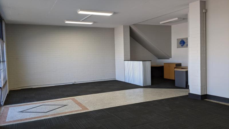 Click to view all images 9/278 Camboon Rd Malaga WA 6090 - Image 2