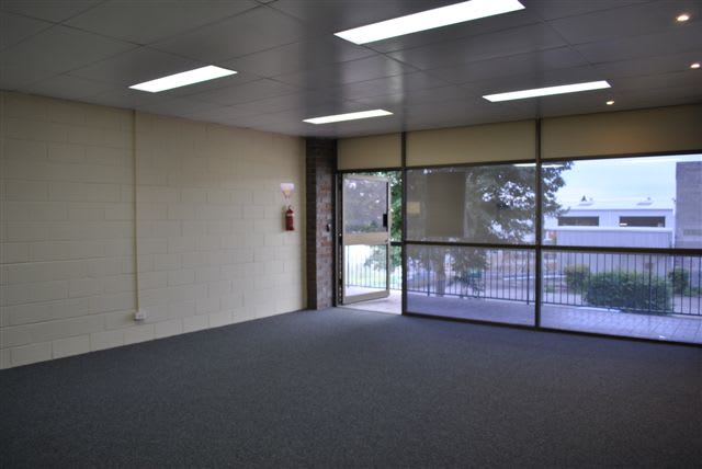 Click to view all images 10/29 Logan River Rd Beenleigh QLD 4207 - Image 2
