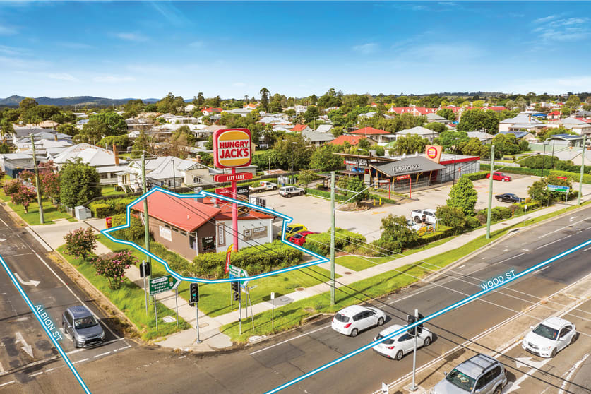 1/20 Wood Street Warwick QLD 4370 - Image 2