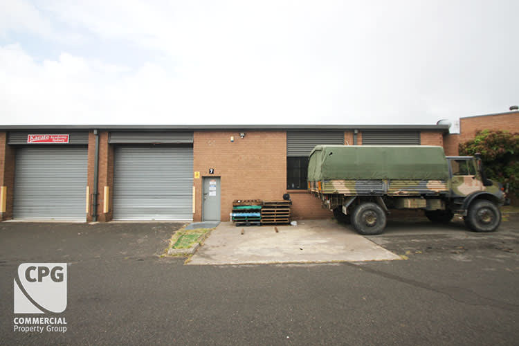Click to view all images 7/23 Garema Circuit Kingsgrove NSW 2208 - Image 1