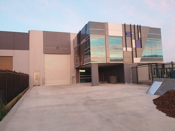 Click to view all images 4B Bonview Circuit Truganina VIC 3029 - Image 1