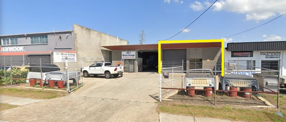 Click to view all images Unit 2/16 Kenway Drive Underwood QLD 4119 - Image 1