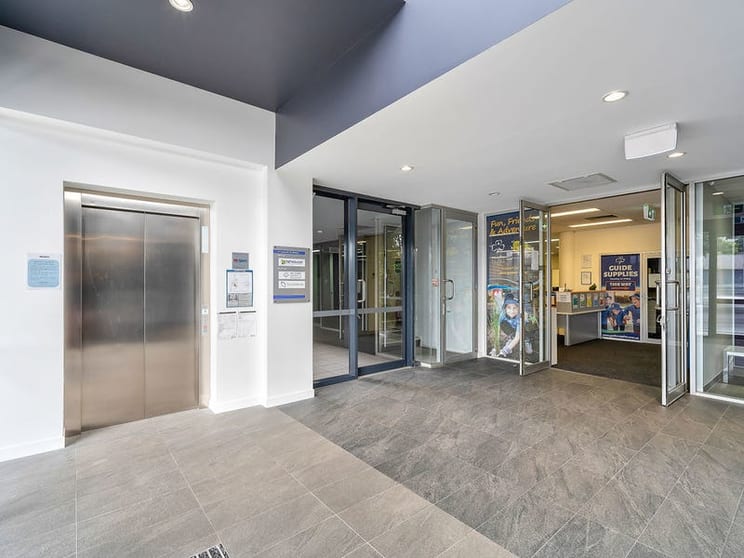 Click to view all images T1/132 Lutwyche Road Windsor QLD 4030 - Image 3
