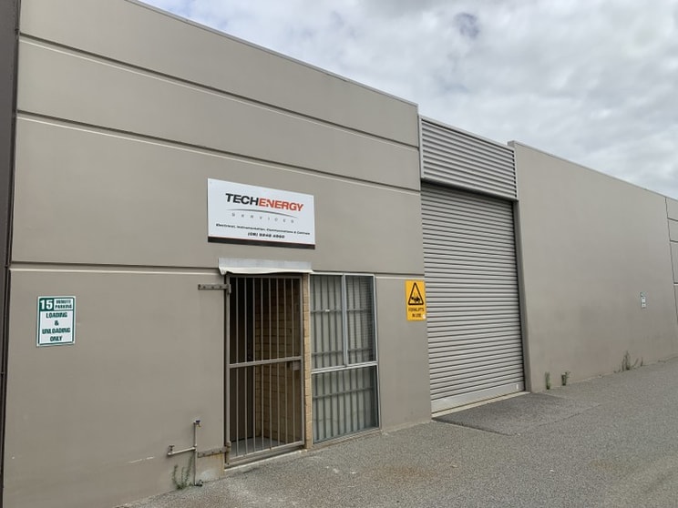 Click to view all images 8/9 Vale St Malaga WA 6090 - Image 1