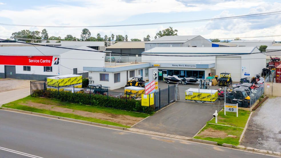 Click to view all images 49 Dampier Street Tamworth NSW 2340 - Image 1
