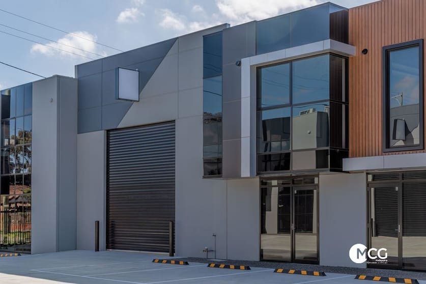 Click to view all images 3/39 Essex Street Pascoe Vale VIC 3044 - Image 1