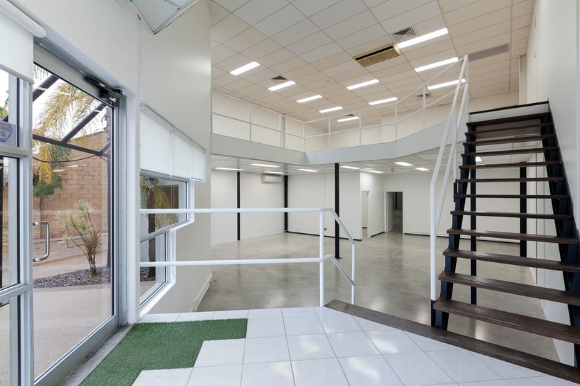 Click to view all images 35 Kensington Street East Perth WA 6004 - Image 2