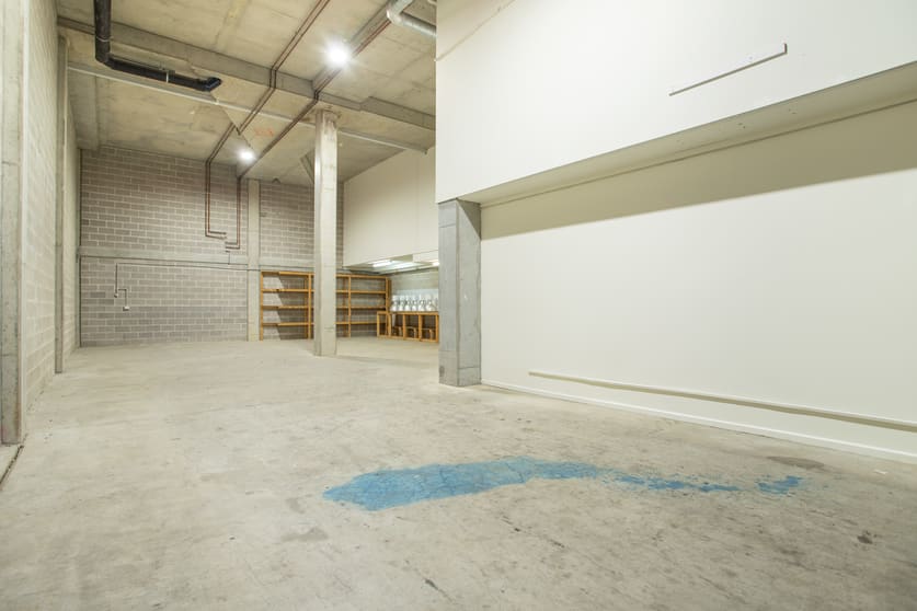 Click to view all images 6/5-7 Inglewood Place Norwest NSW 2153 - Image 3