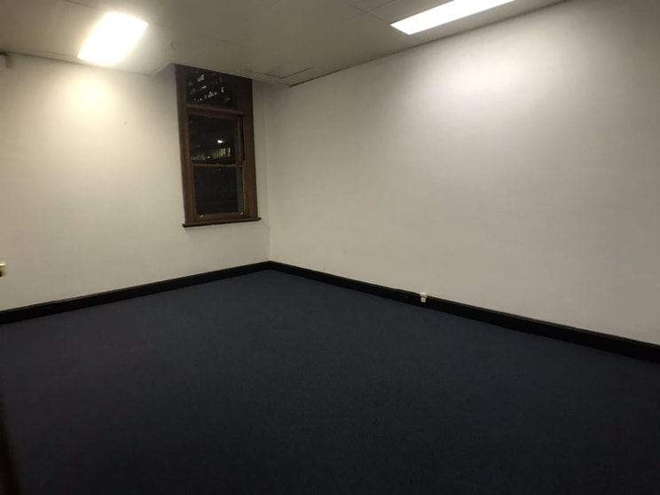Click to view all images 277/398 Pitt Street Sydney NSW 2000 - Image 3