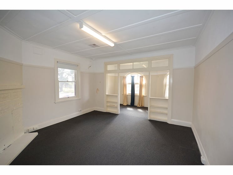Click to view all images Suite 2/1 Cascade Street Katoomba NSW 2780 - Image 1