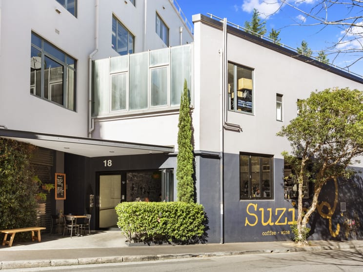 Click to view all images 18 Hutchison Street Surry Hills NSW 2010 - Image 3
