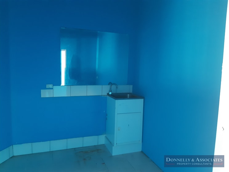 Click to view all images 2/48 Moss Street Slacks Creek QLD 4127 - Image 3