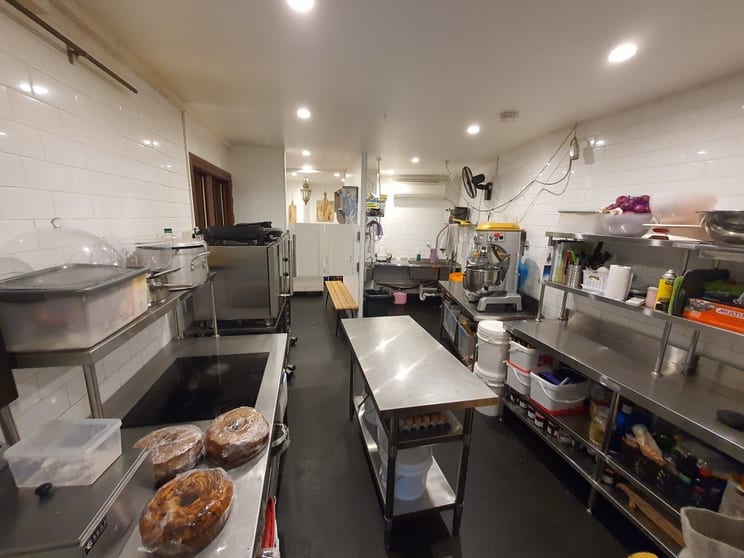 Click to view all images Level GF/45 Hutchinson Street Surry Hills NSW 2010 - Image 1