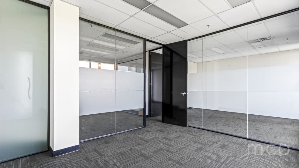 Click to view all images Suite 1430/1 Queens Road Melbourne VIC 3004 - Image 3