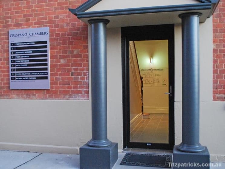 Click to view all images Suite 2/152 Fitzmaurice Street Wagga Wagga NSW 2650 - Image 1