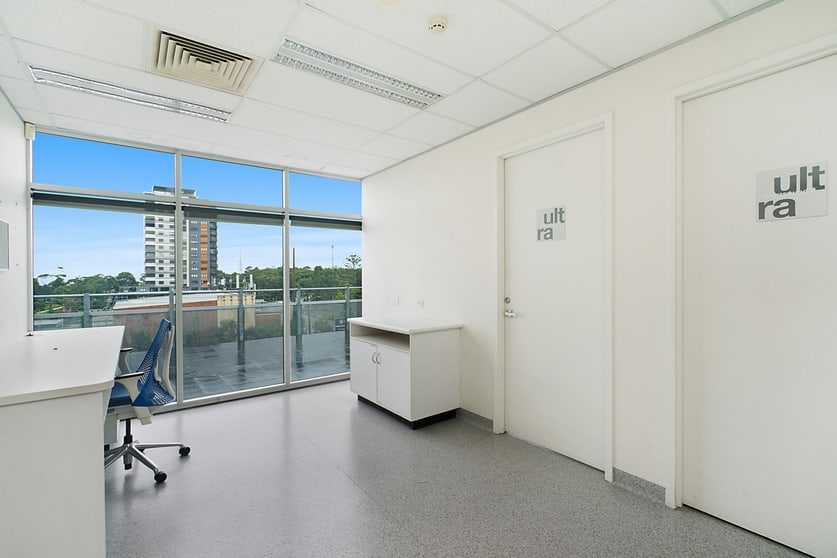 Click to view all images Level 3/95 Pacific Highway Charlestown NSW 2290 - Image 3