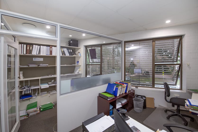 Click to view all images Suite 1/199 Gympie Terrace Noosaville QLD 4566 - Image 1
